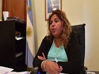 La ministro Huichaqueo define acciones para 2017  en Río Pico, Gobernador Costa y José de San Martín.