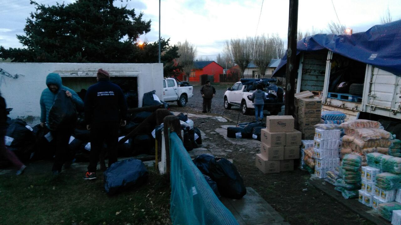 A través del Plan Invierno; 150 familias de la zona de Senguer fueron asistidas este fin de semana.