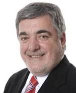 Das Neves inaugura obras y entrega  viviendas en Tecka y Esquel.