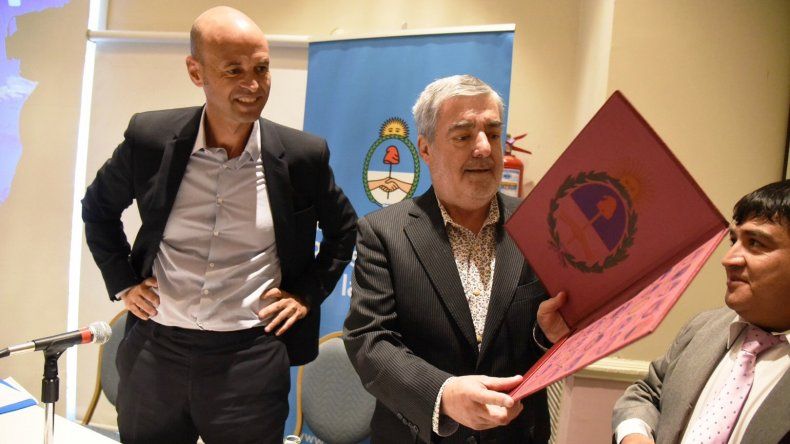 Jefes comunales cuestionaron al coordinador del Plan Patagonia por  atribuir a Nación obras realizadas por el Gobierno de Das Neves