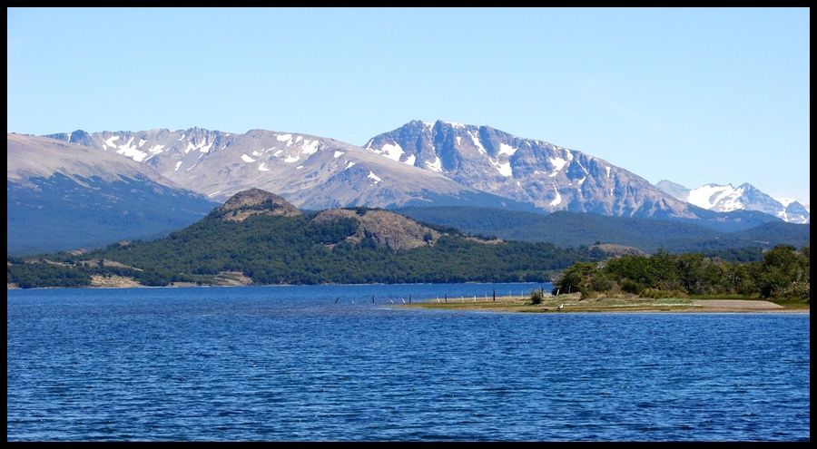 Una familia oriunda de Misiones se instaló a orillas del Lago La Plata - Alto Rìo Senguer- Chubut.