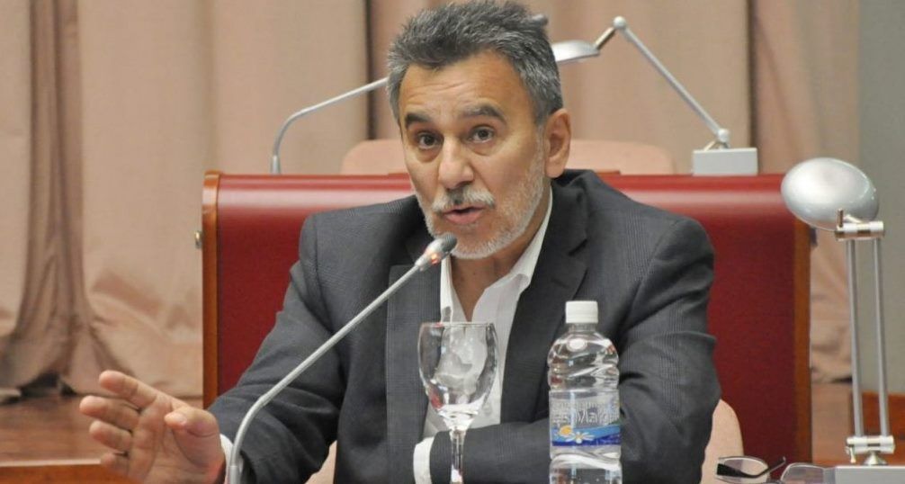 Un fiscal ya investiga contrataciones