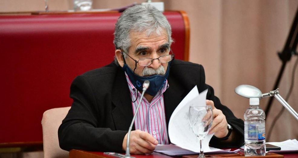 Ex diputado que ocupa la Defensoría de Adultos Mayores nunca se presentó.