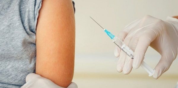 Refuerzan la Vacunación de los Niños en Edad Escolar de Chubut