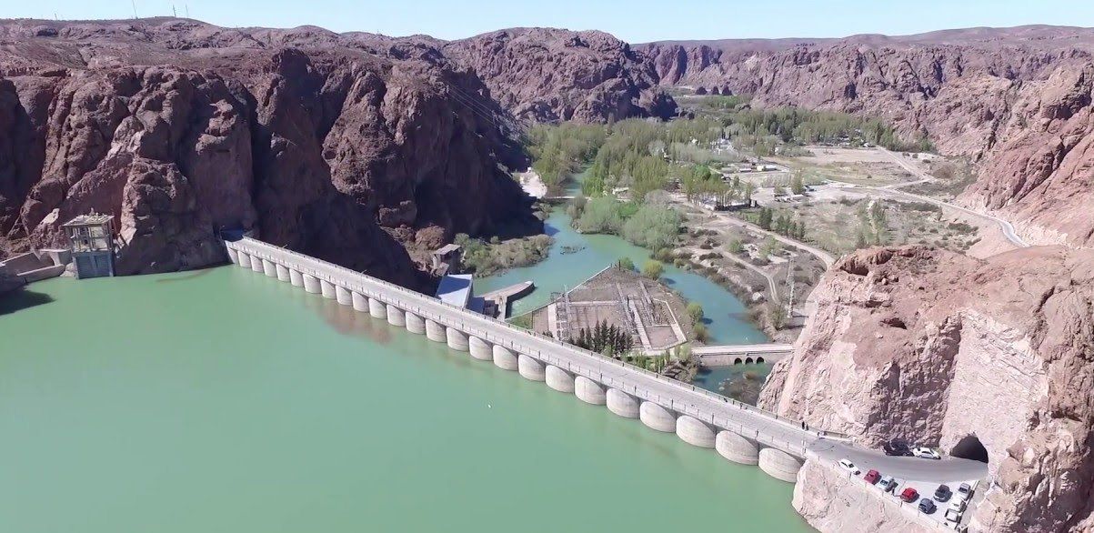 Sigue la búsqueda del joven desaparecido en Dique Ameghino