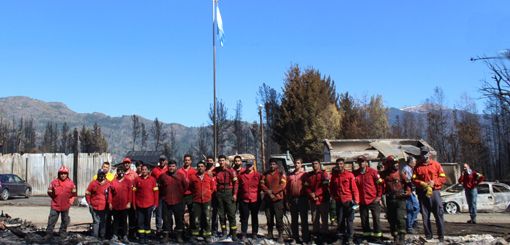Brigadistas movilizados en Las Golondrinas.