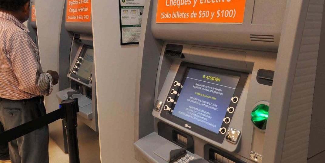 Desde Abril retoman el cobro por la utilización de los cajeros automáticos.