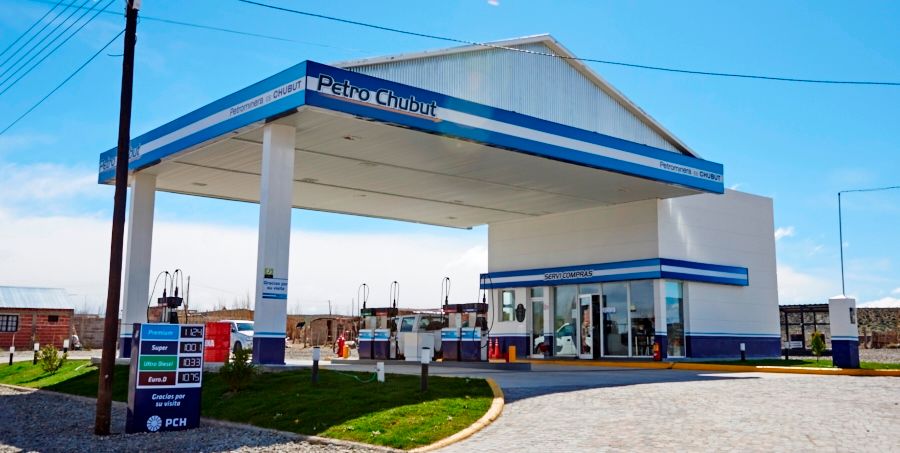 Esperón: "Tenemos ya un proyecto de construir una Petro Chubut en Senguer".