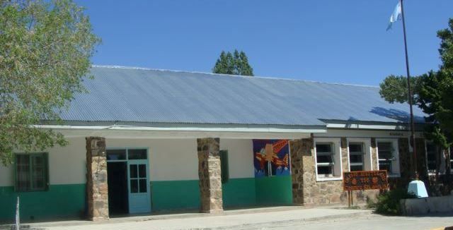 El Gobierno de Chubut realiza refacciones en la Escuela Secundaria 716.