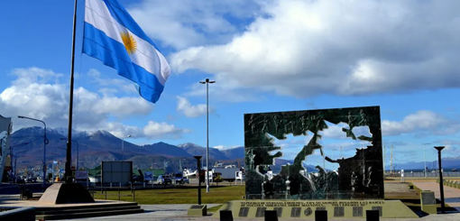 "Sentimientos de Trinchera" del ex combatiente e escritor Carlos Recheni