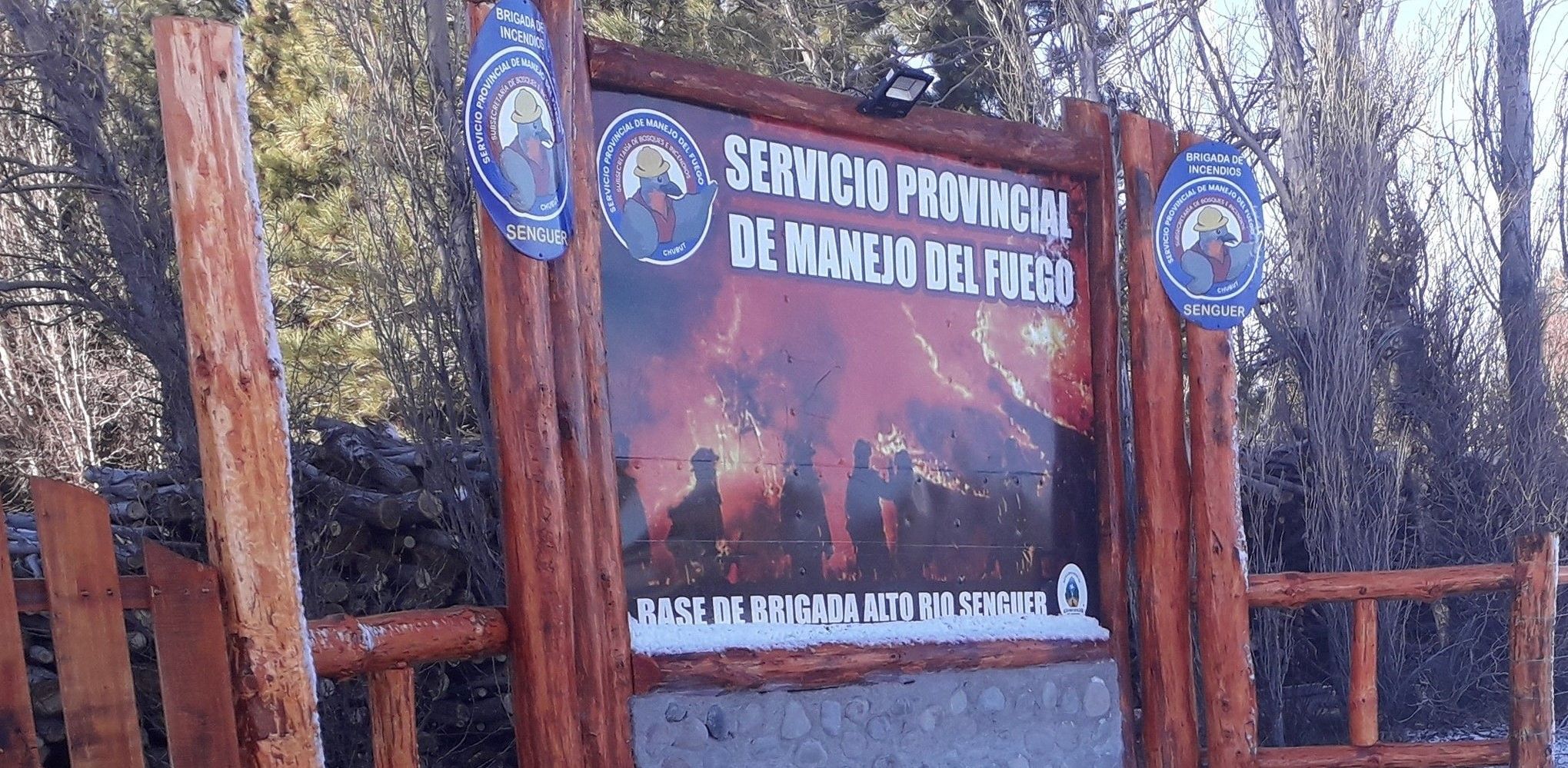 Destrozos en el vivero de la Delegacion de la Base de Brigada Senguer.